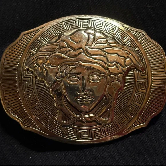 Medusa Belt Buckle - Picture 1 of 3